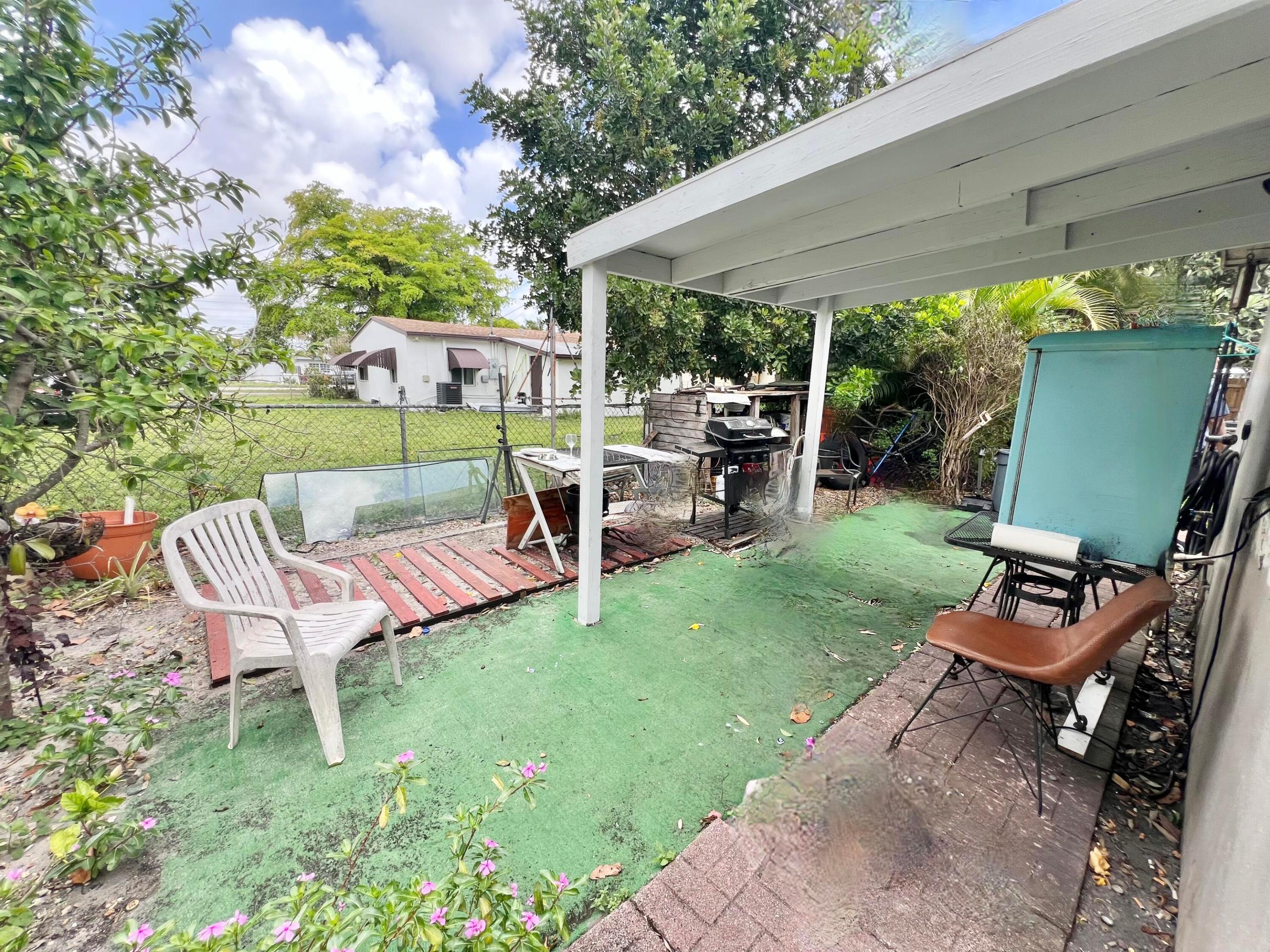 BEVERLY PARK - Residential