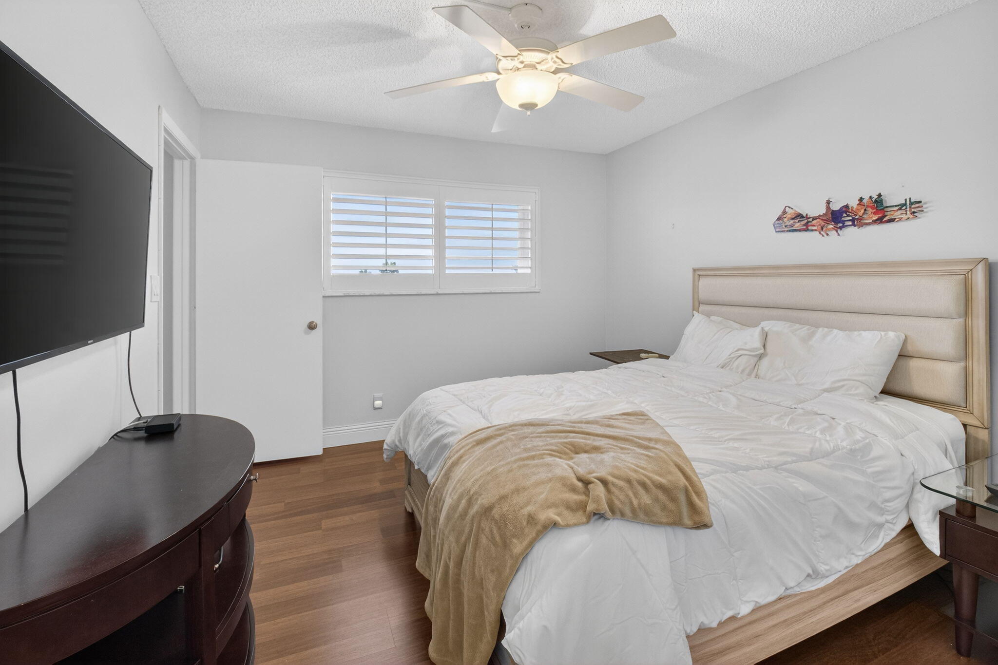 HUNTINGTON LAKES SEC TWO CONDOS - Residential