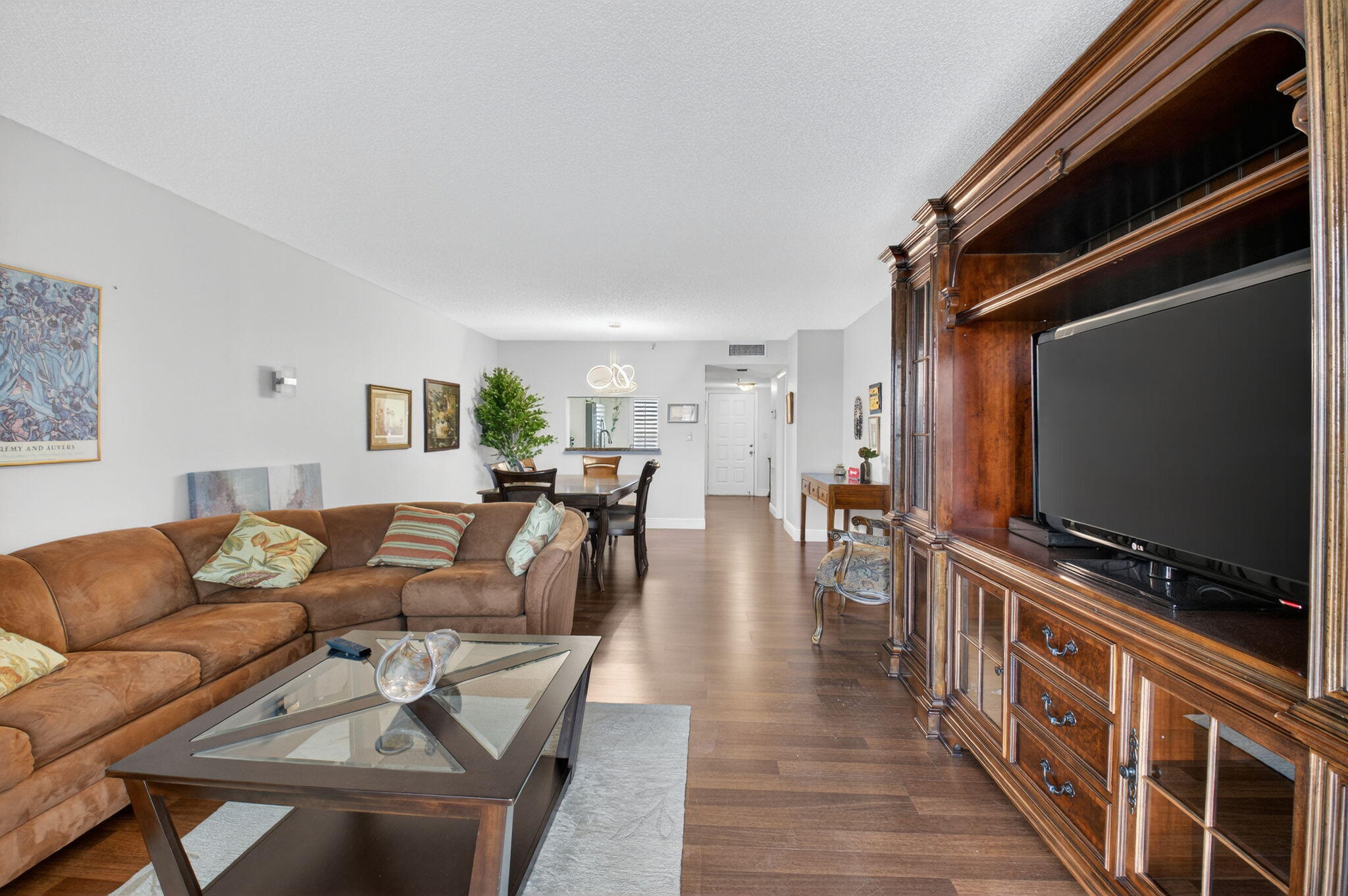 HUNTINGTON LAKES SEC TWO CONDOS - Residential