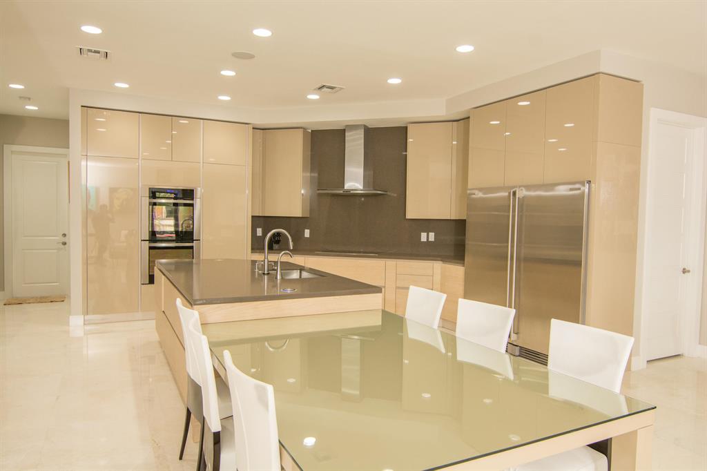 PADDOCK PARK 2 OF WELLING - Residential