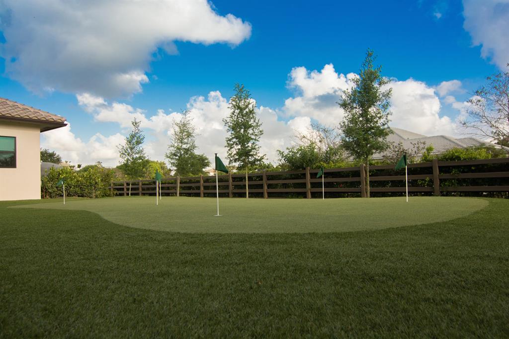 PADDOCK PARK 2 OF WELLING - Residential