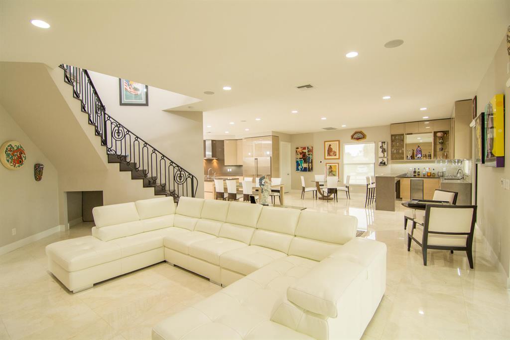 PADDOCK PARK 2 OF WELLING - Residential