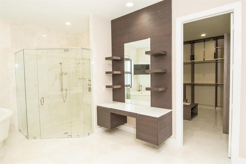 PADDOCK PARK 2 OF WELLING - Residential