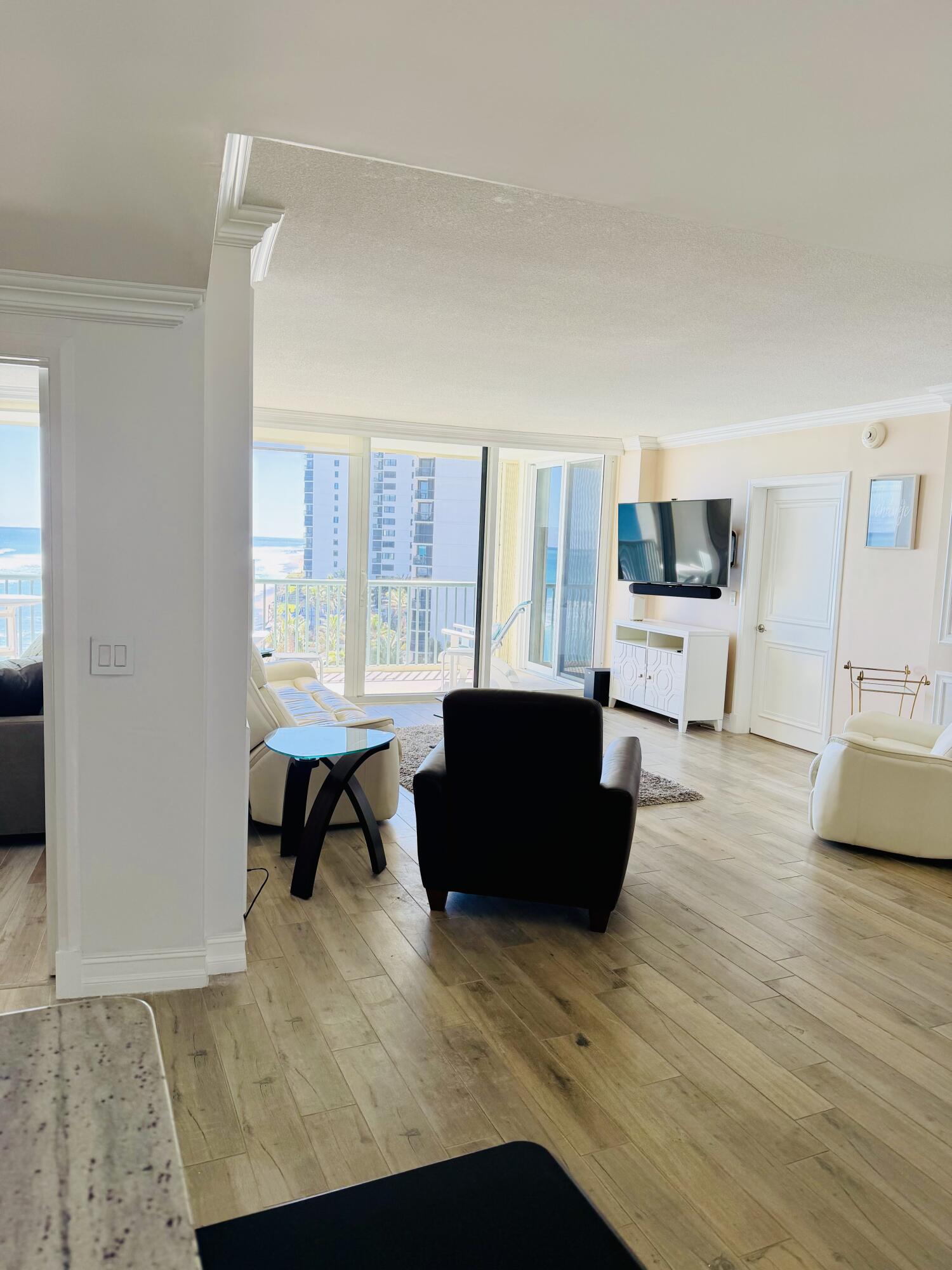 DUNES CONDO - Residential