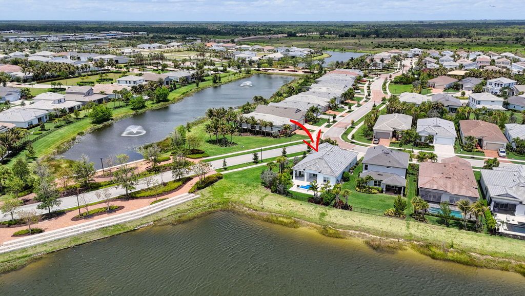 Photo of 10358 Northbrook Circle, Palm Beach Gardens, FL 33412 (MLS # B26025298)