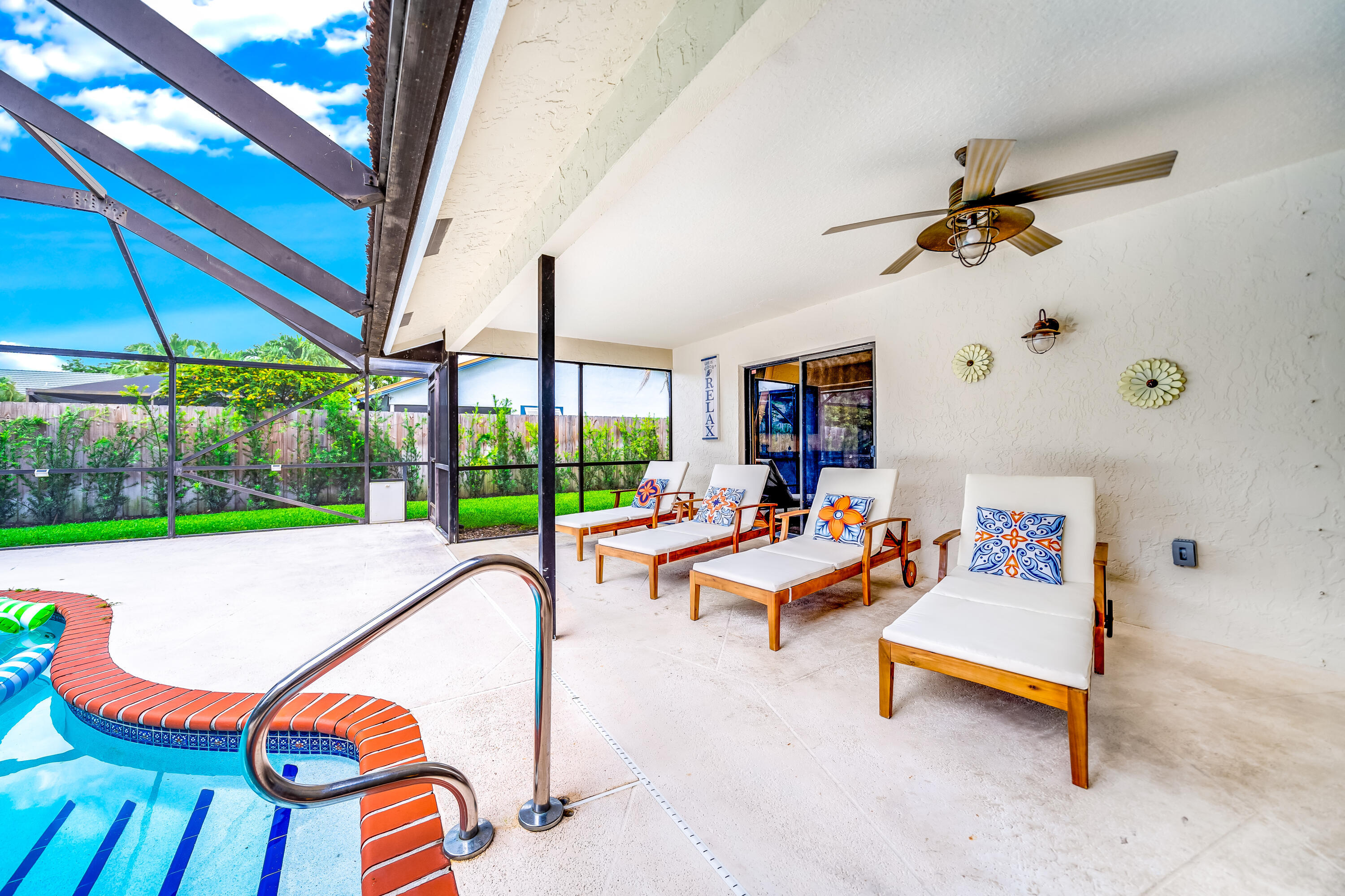 GREENVIEW SHORES 2 OF WELLINGTON - Residential Lease