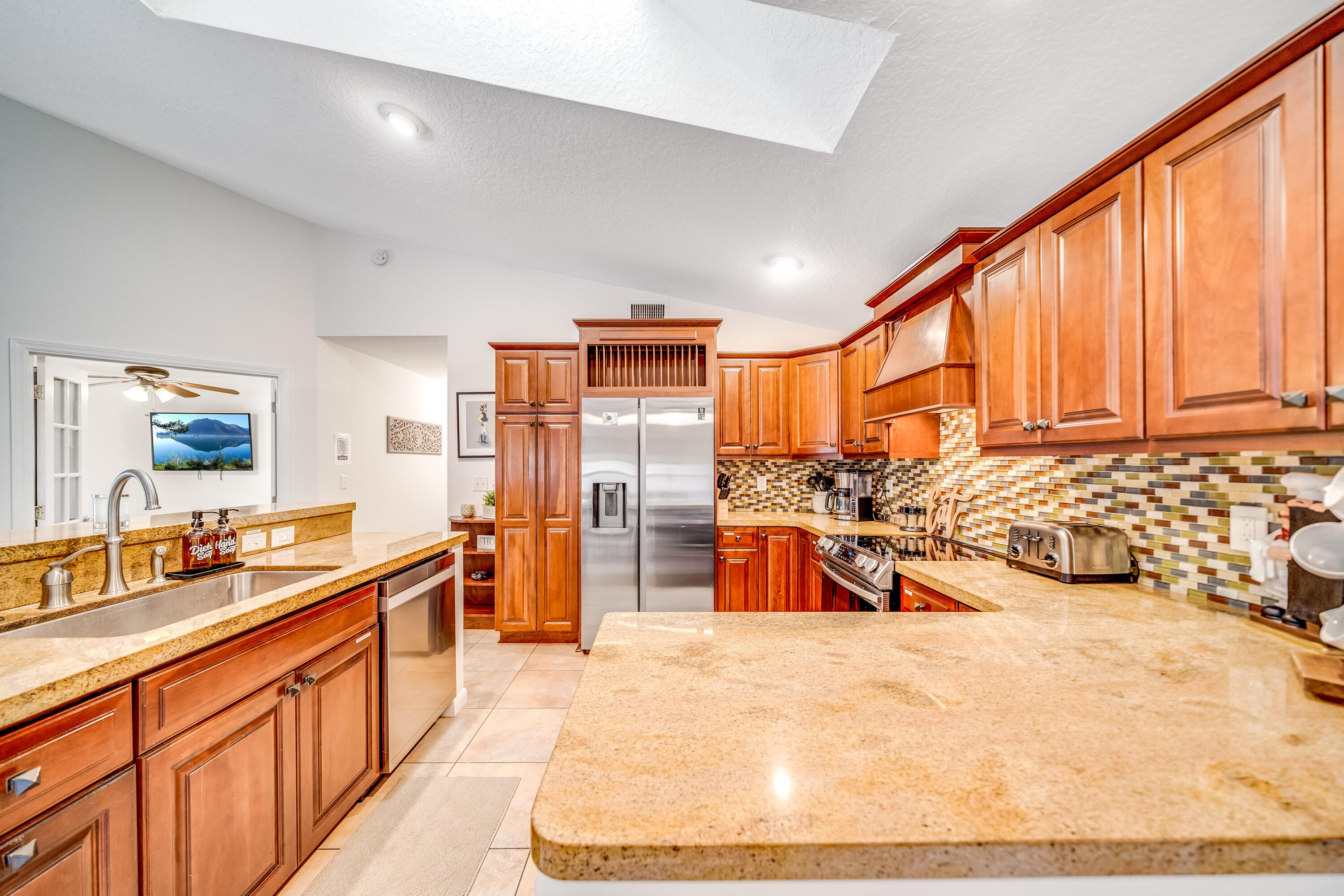 GREENVIEW SHORES 2 OF WELLINGTON - Residential Lease