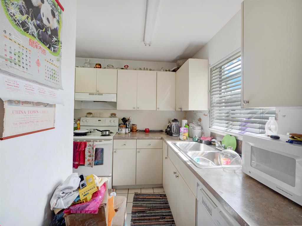 GREEN MEADOWS - Residential Income