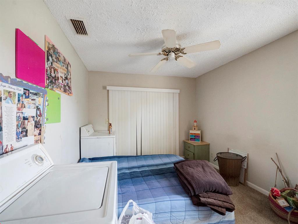 GREEN MEADOWS - Residential Income