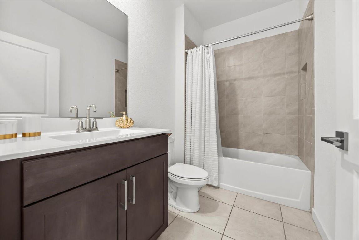 OCEAN BREEZE WEST - Residential