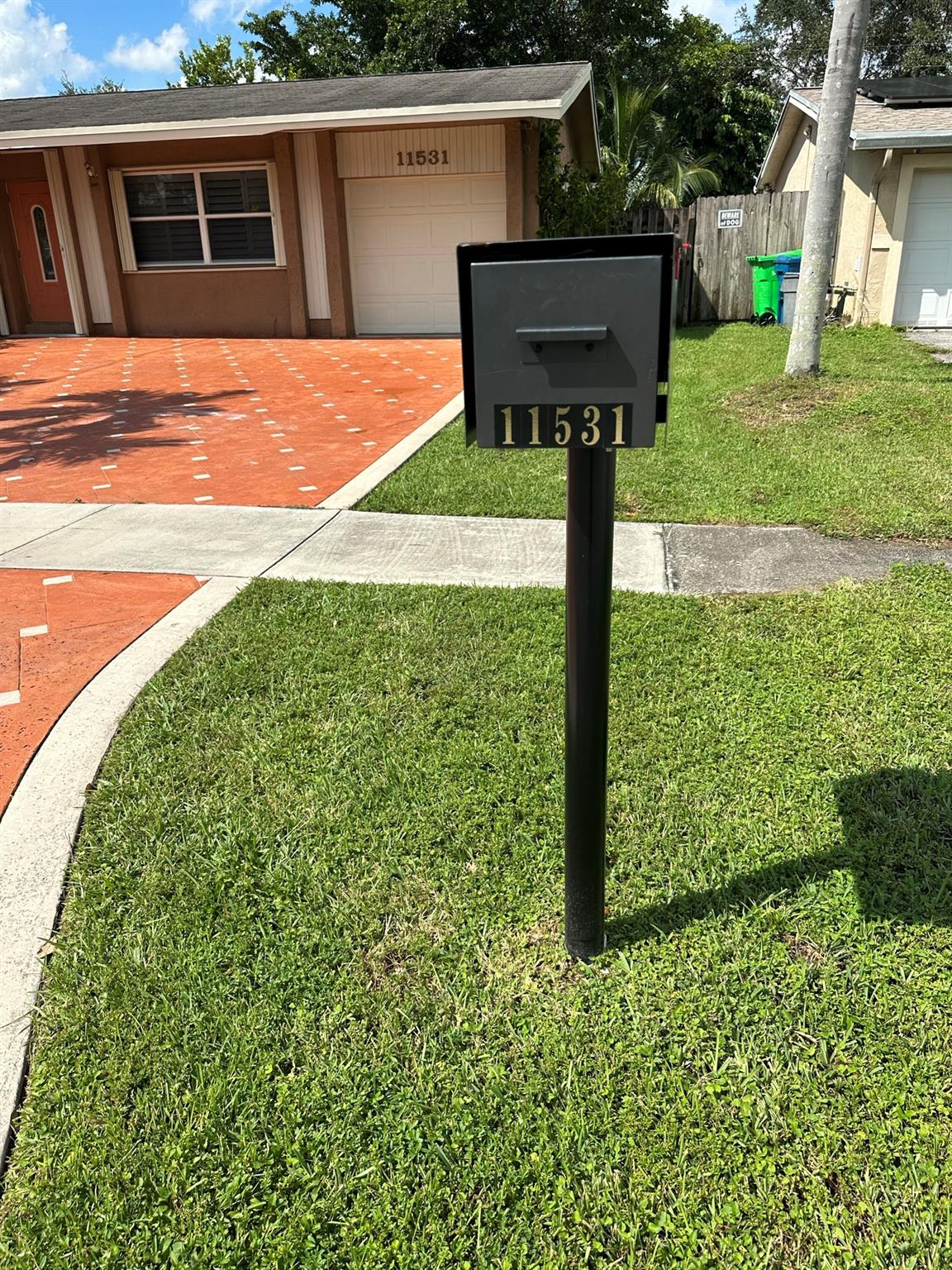 SUNRISE GOLD VILLAGE - Residential