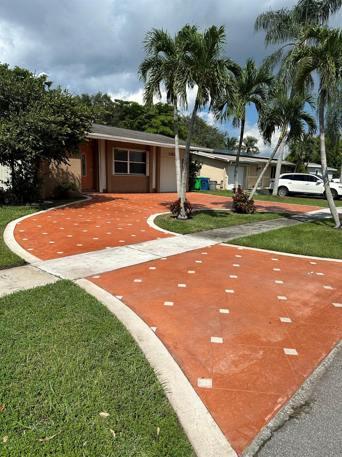SUNRISE GOLD VILLAGE - Residential