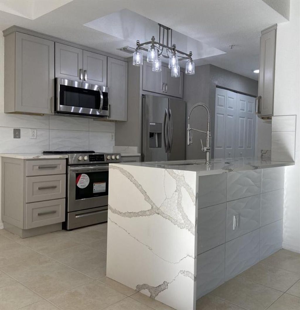 Photo of 2812 Grande Parkway #110, Palm Beach Gardens, FL 33410 (MLS # R10783389)