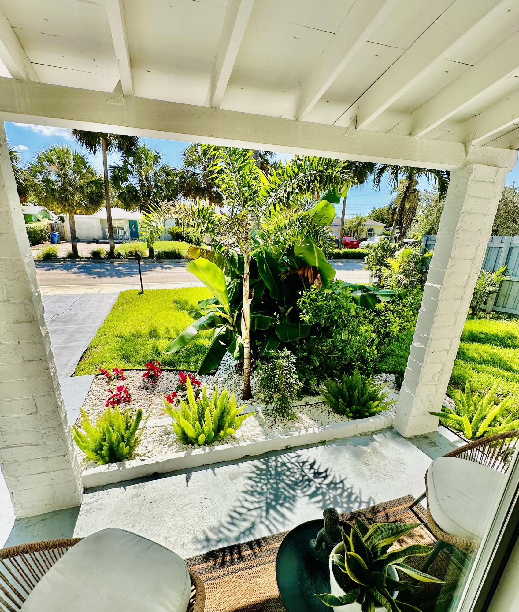 NORTH ANDREWS TERRACE FIRST ADD - Residential Lease