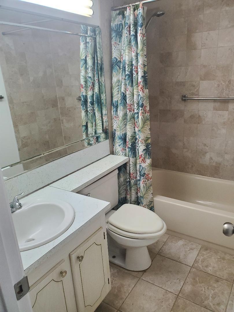 SHEFFIELD CONDOS A TO Q - Residential Lease