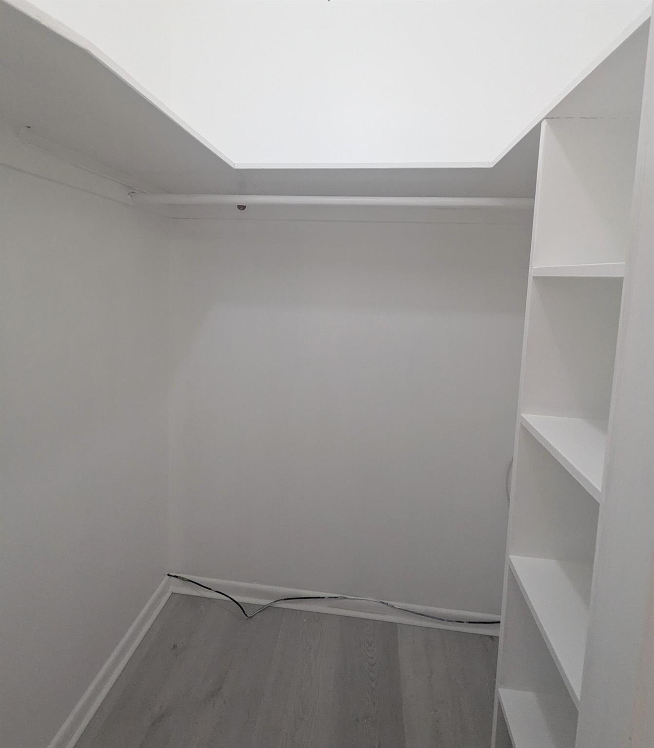 SHEFFIELD CONDOS A TO Q - Residential Lease