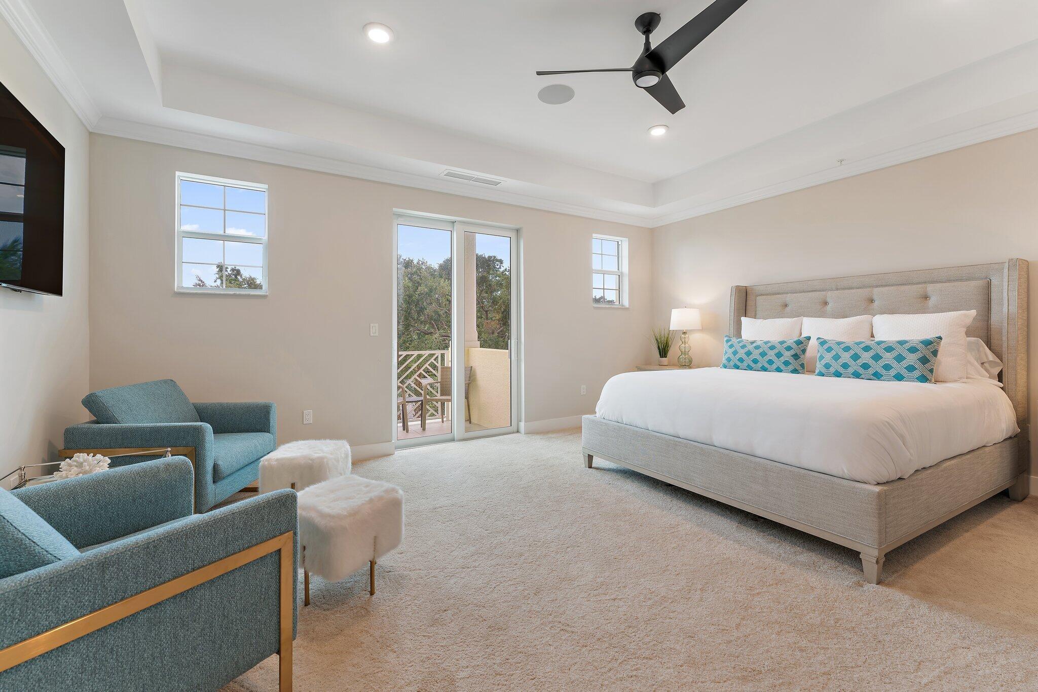 1033 Harbor Villas Drive 4