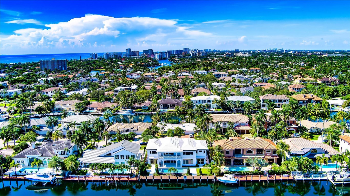 Lighthouse Point 3rd Sec - Residential