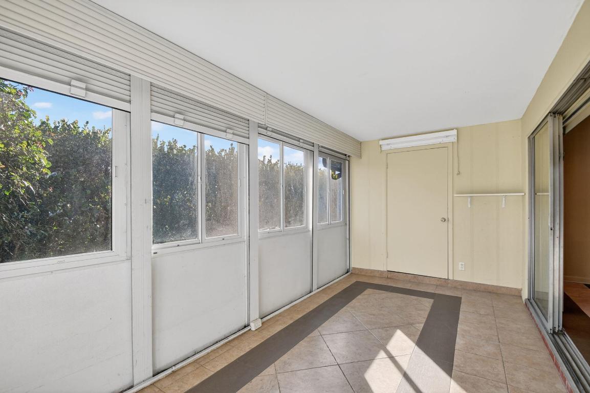 COVERED BRIDGE CONDO - Residential