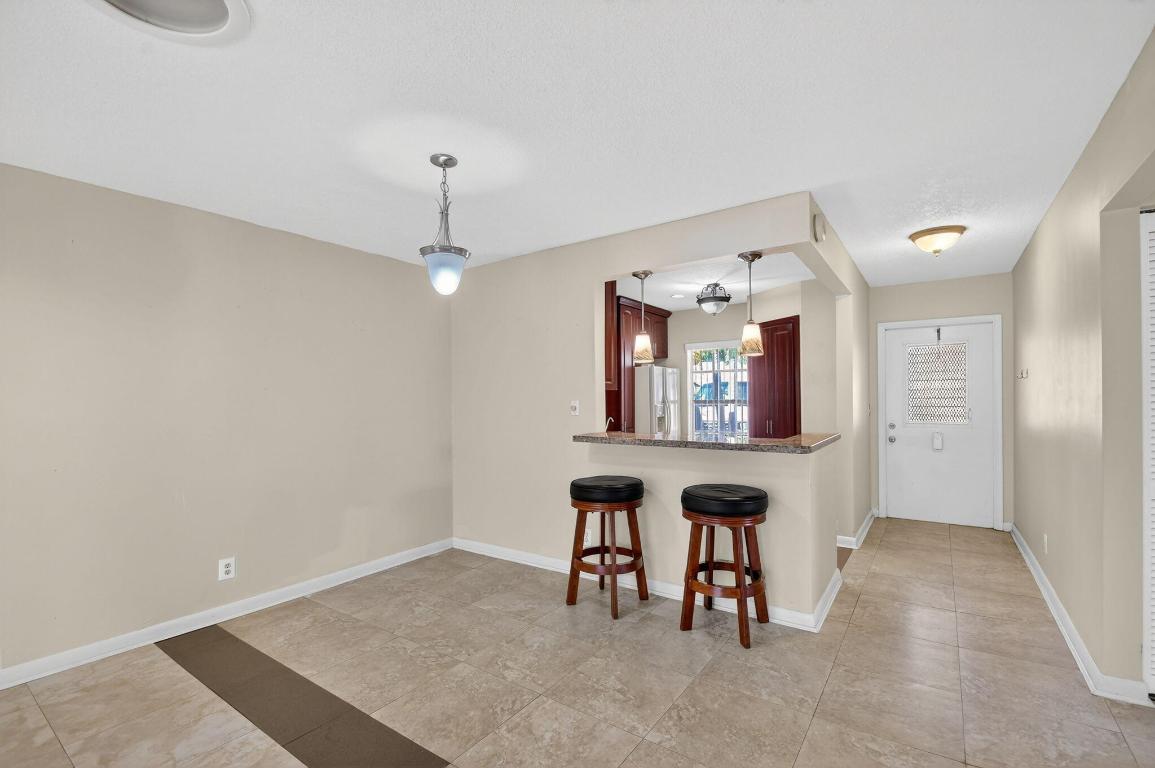 COVERED BRIDGE CONDO - Residential