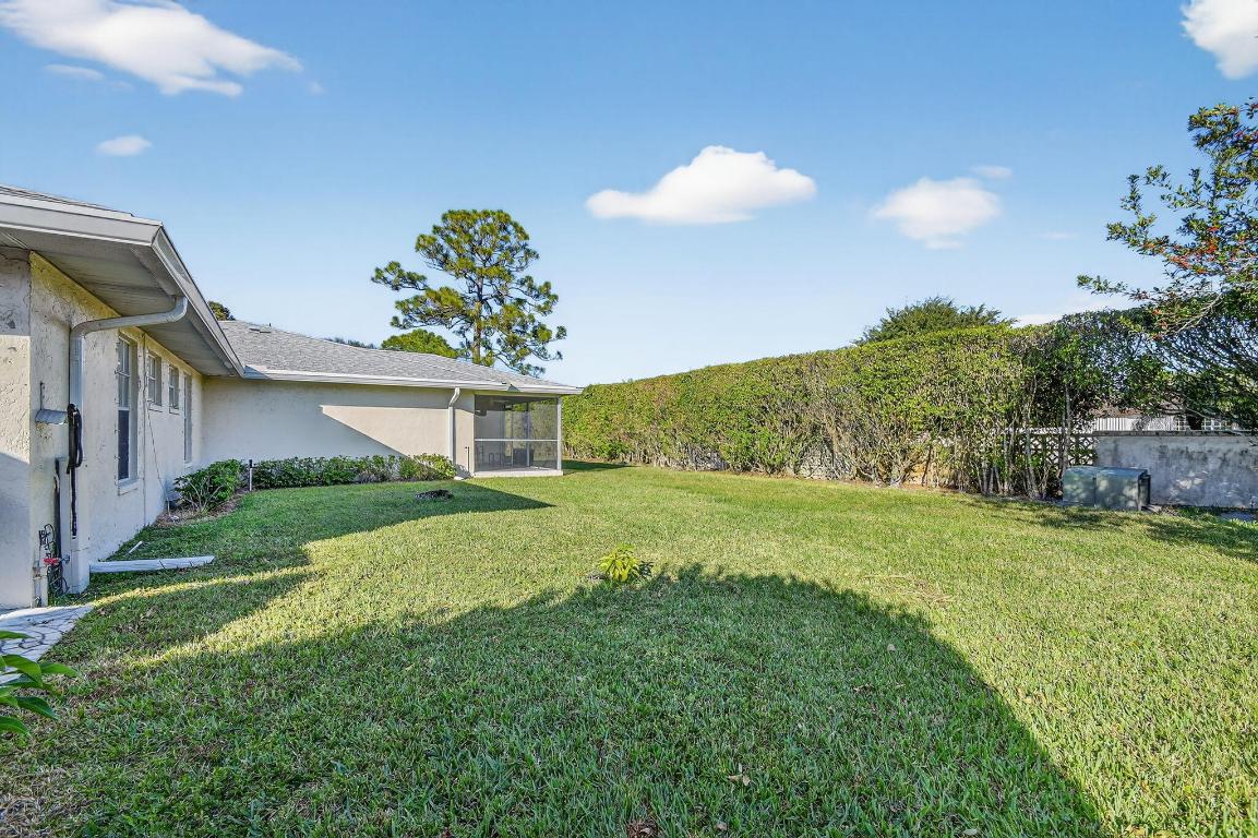 COVERED BRIDGE CONDO - Residential