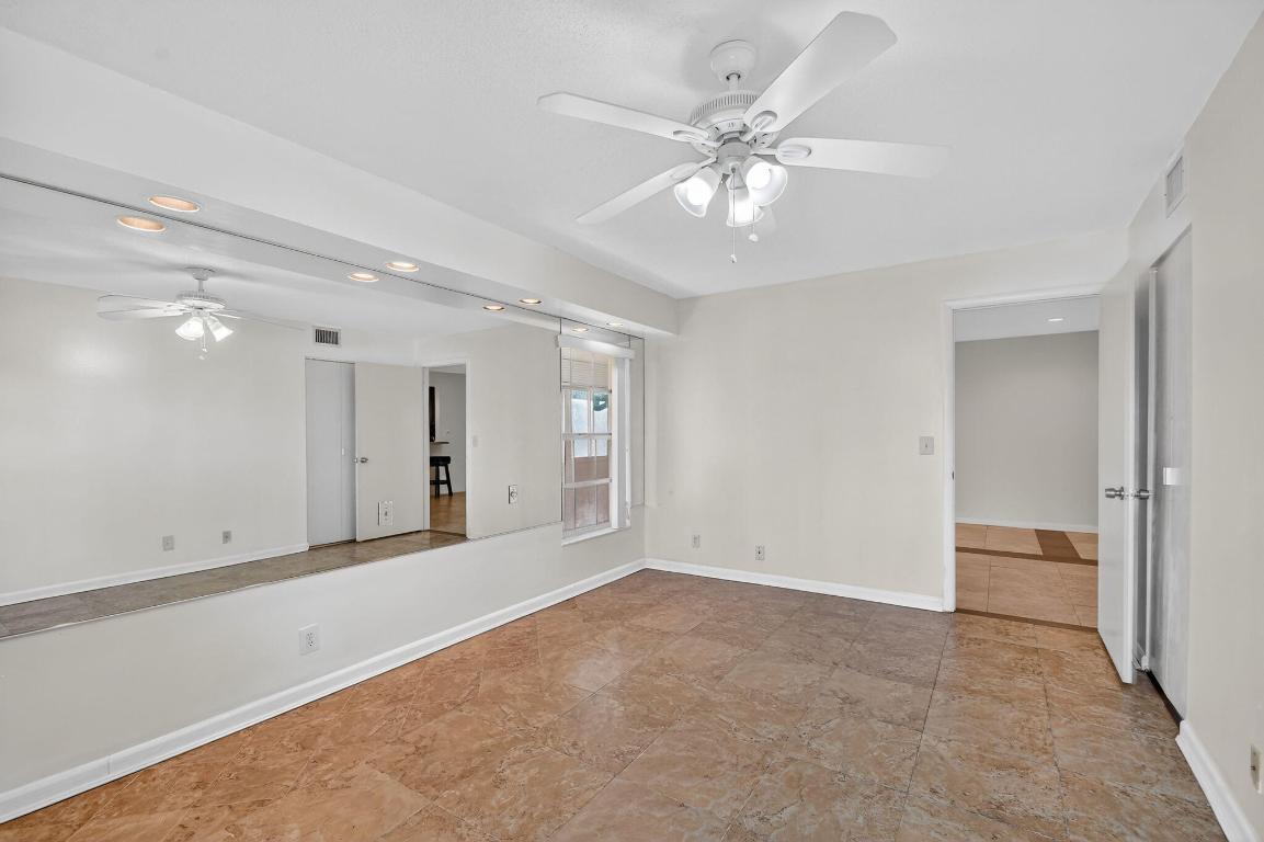 COVERED BRIDGE CONDO - Residential