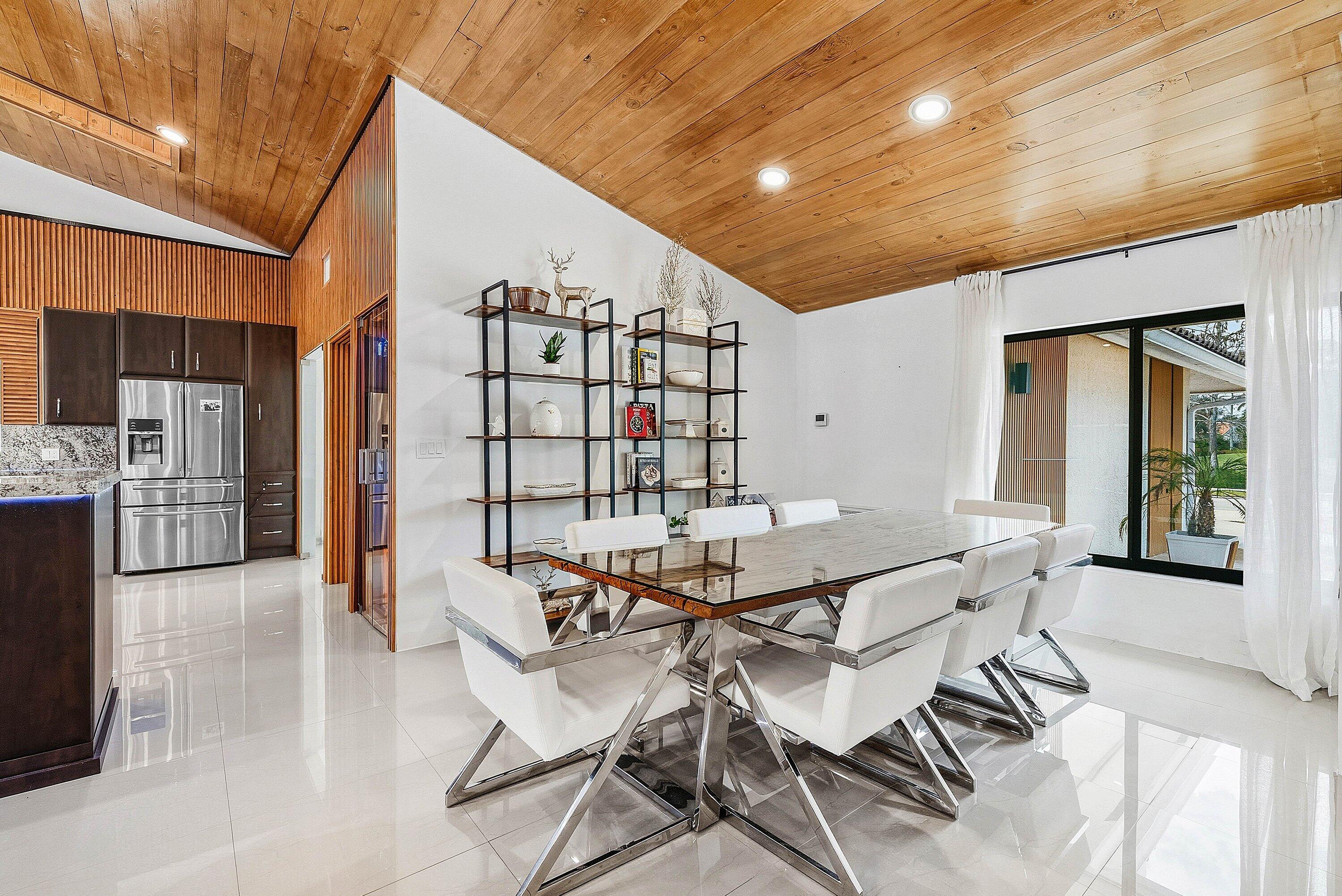 10710 Boca Woods Lane