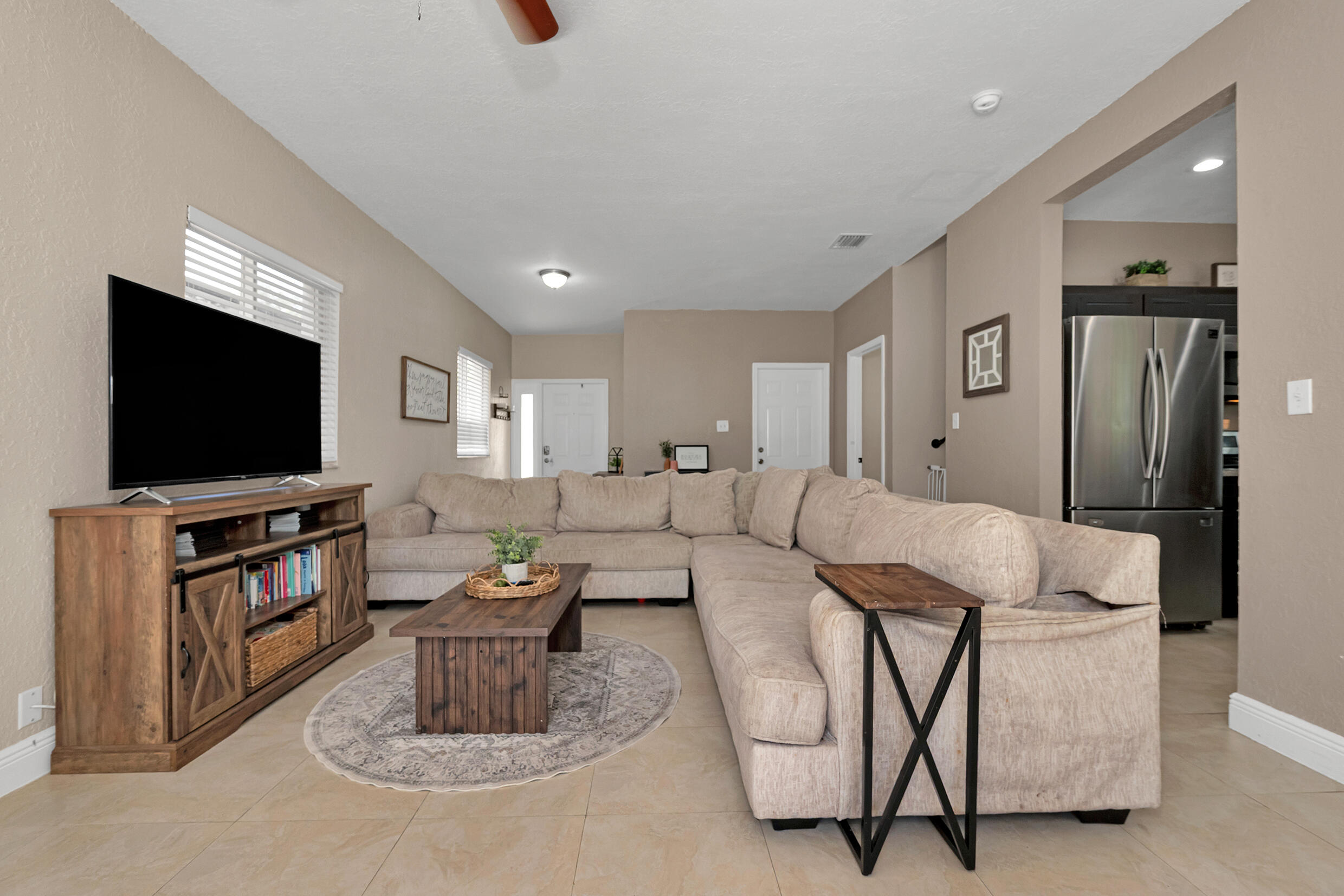 EMILIOS PLACE AT OASIS - Residential