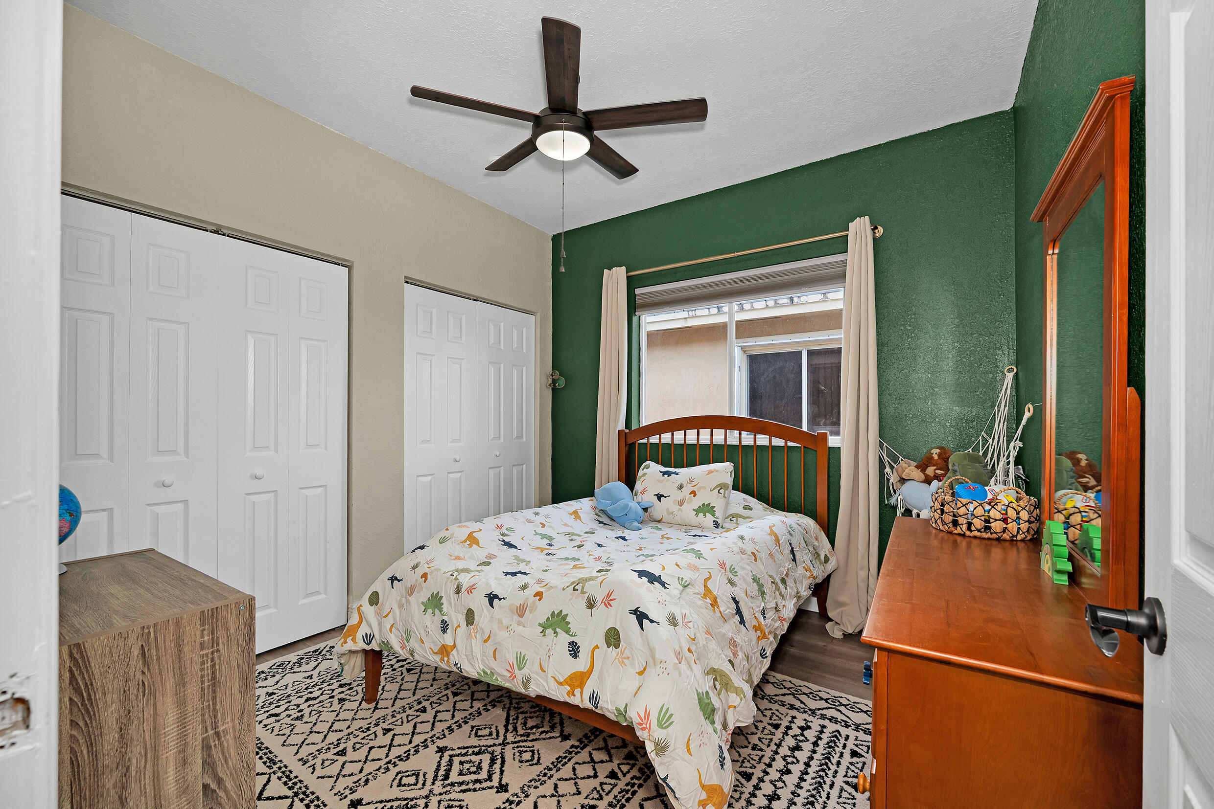 EMILIOS PLACE AT OASIS - Residential