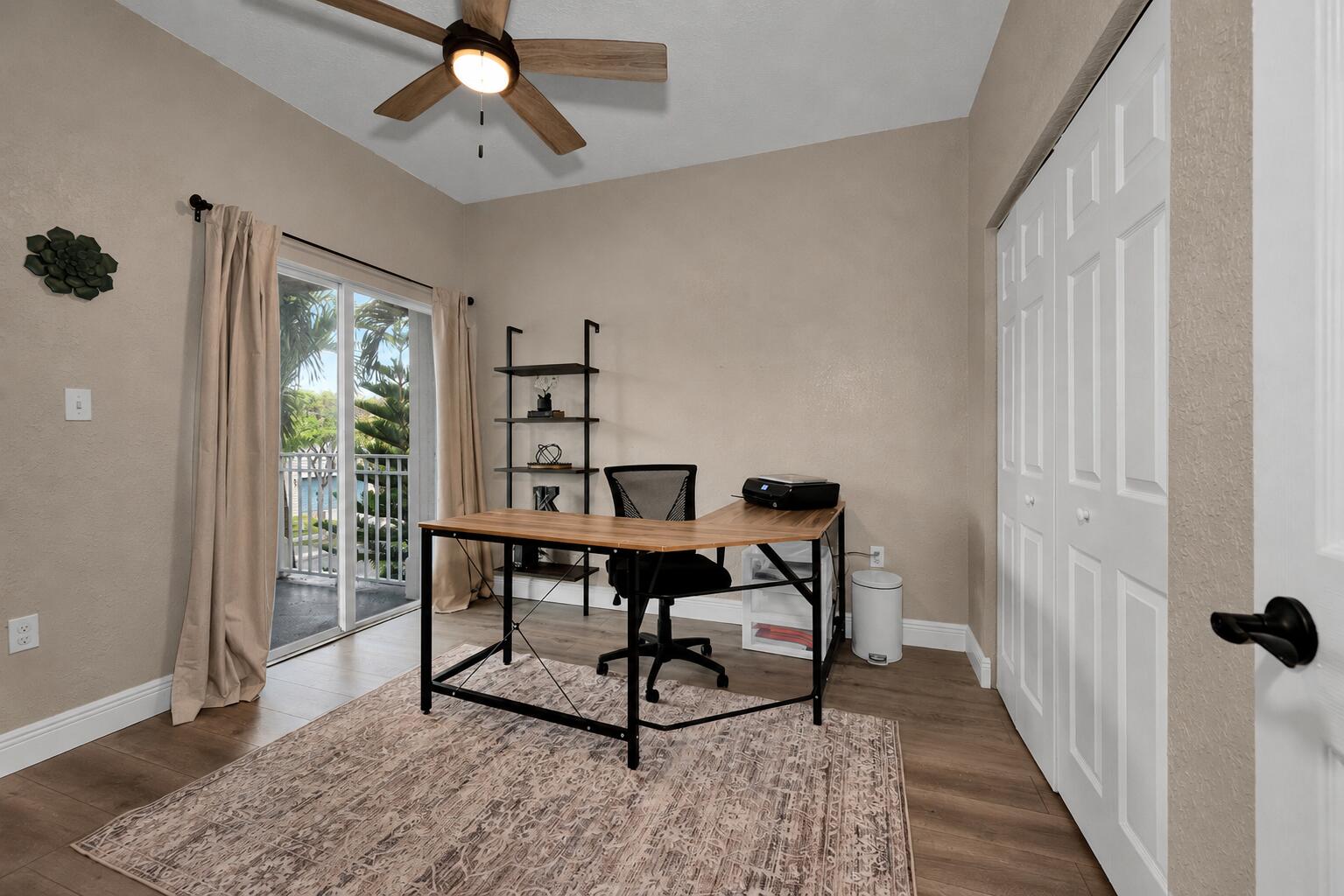 EMILIOS PLACE AT OASIS - Residential