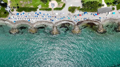 A home in Deerfield Beach