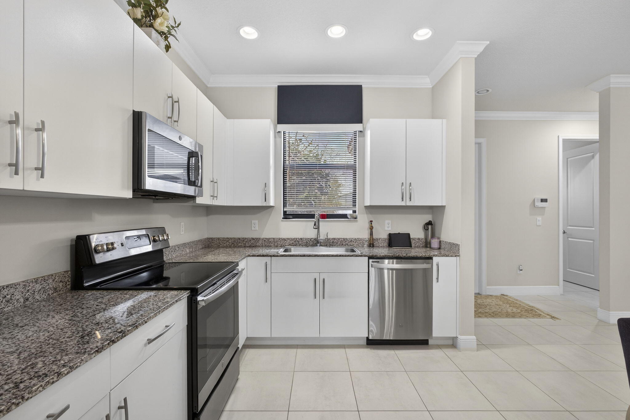 SKY COVE - Residential