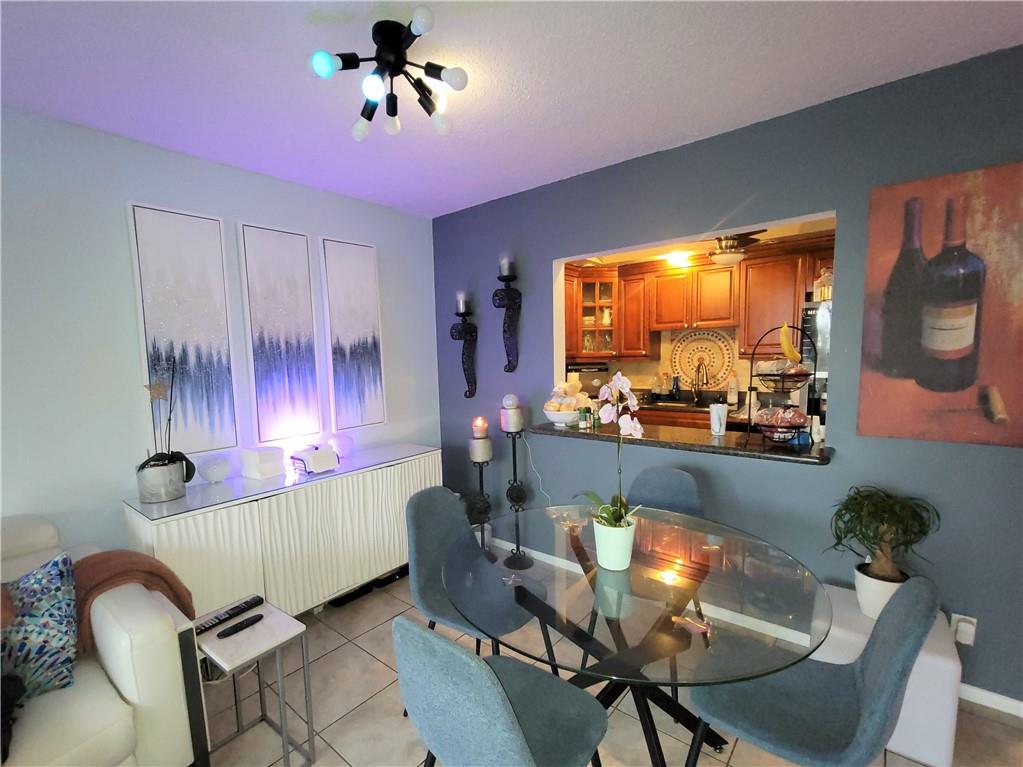 Rio Espana Condominium - Residential