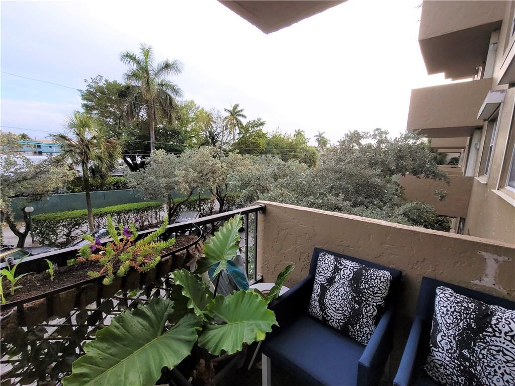 Rio Espana Condominium - Residential