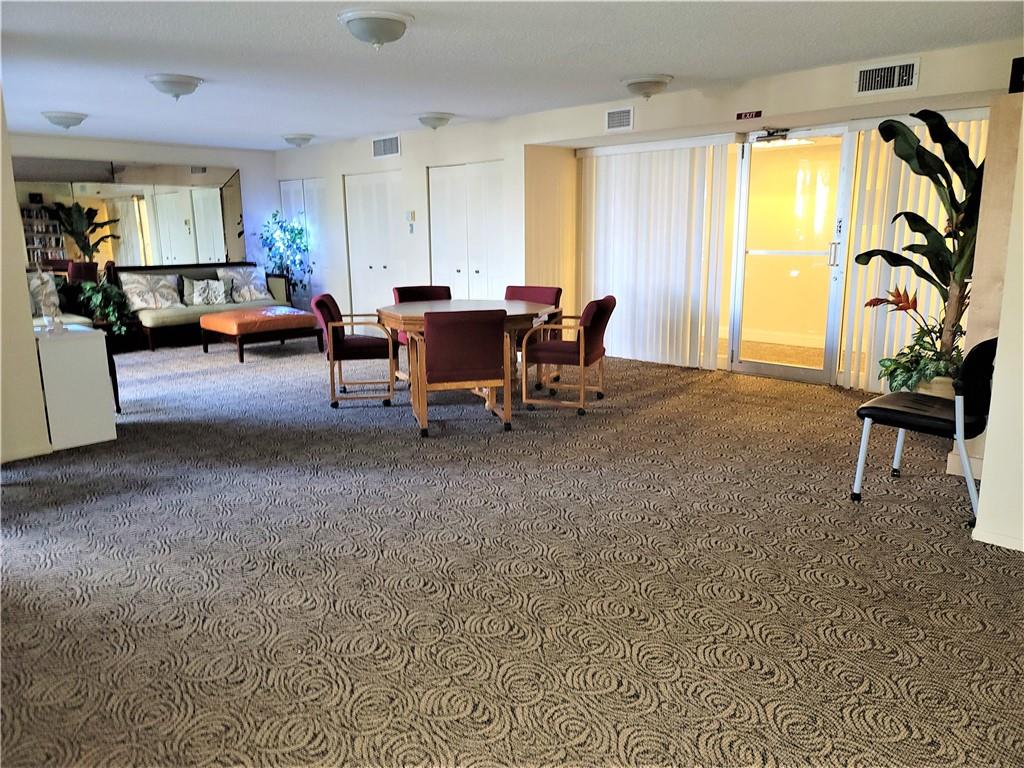 Rio Espana Condominium - Residential