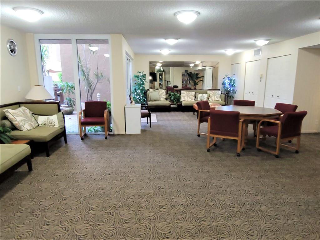 Rio Espana Condominium - Residential