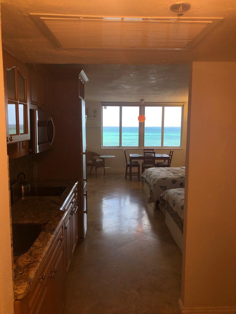 The Aventura Beach Club - Residential