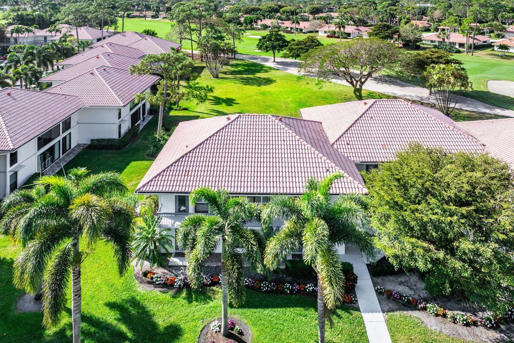Photo of 4114 Quail Ridge Drive N #Osprey, Boynton Beach, FL 33436 (MLS # B26030774)