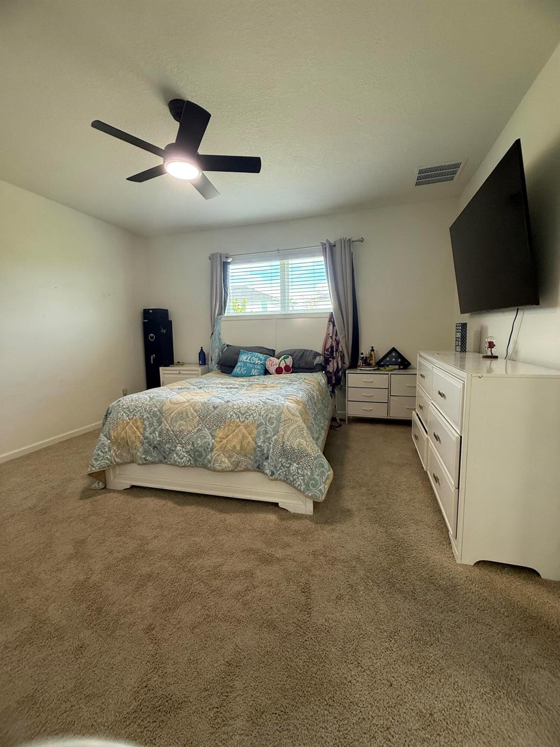 Central Park - Residential Lease