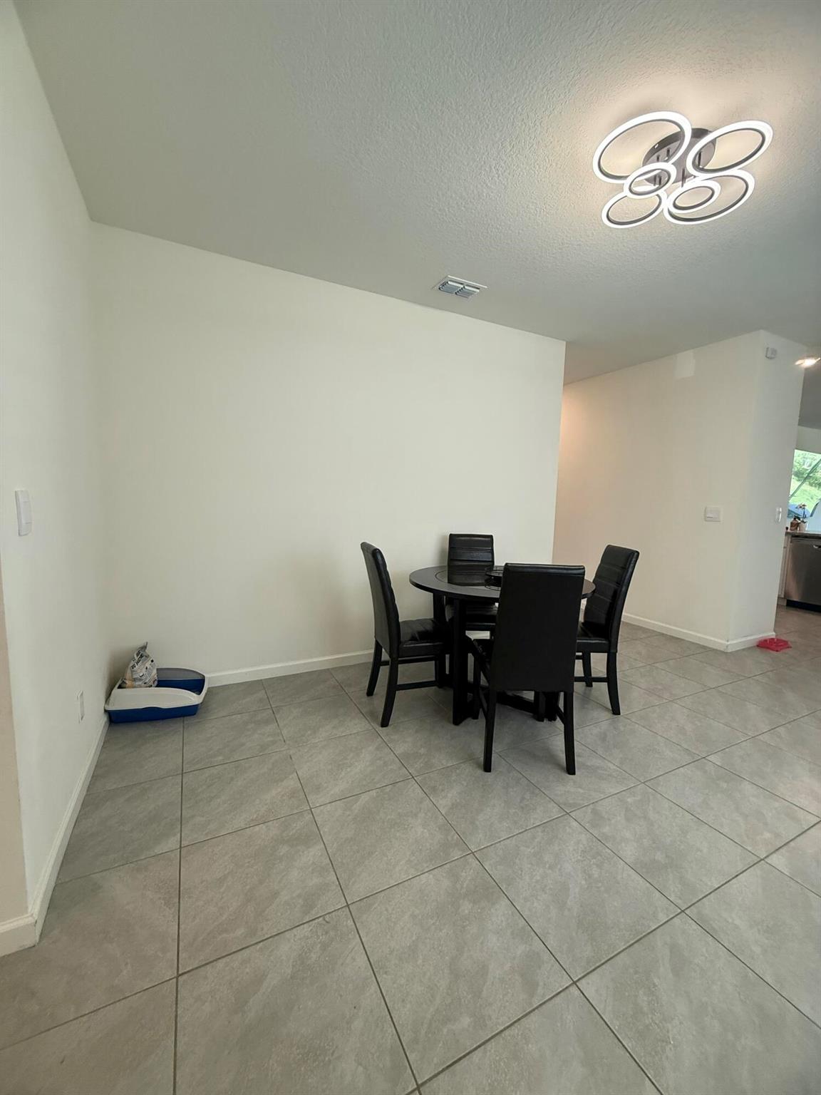 Central Park - Residential Lease