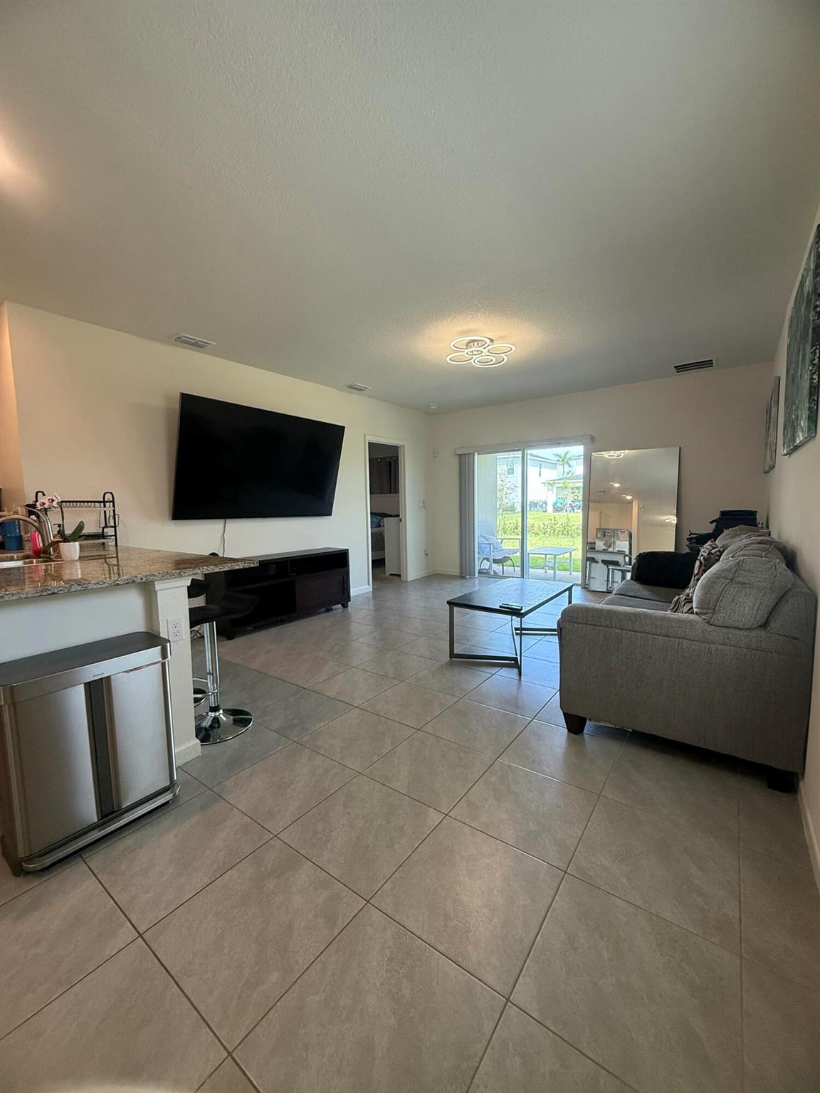 Central Park - Residential Lease