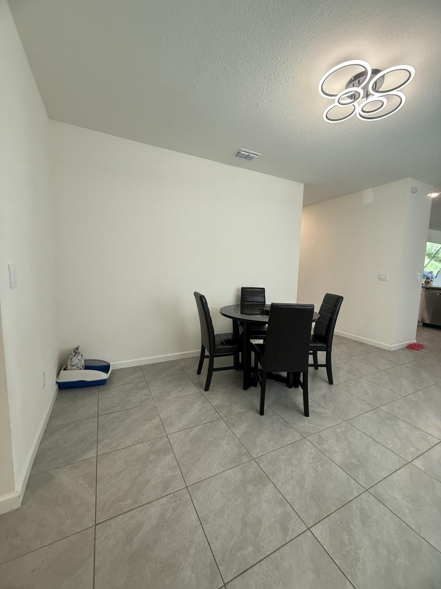 Central Park - Residential Lease