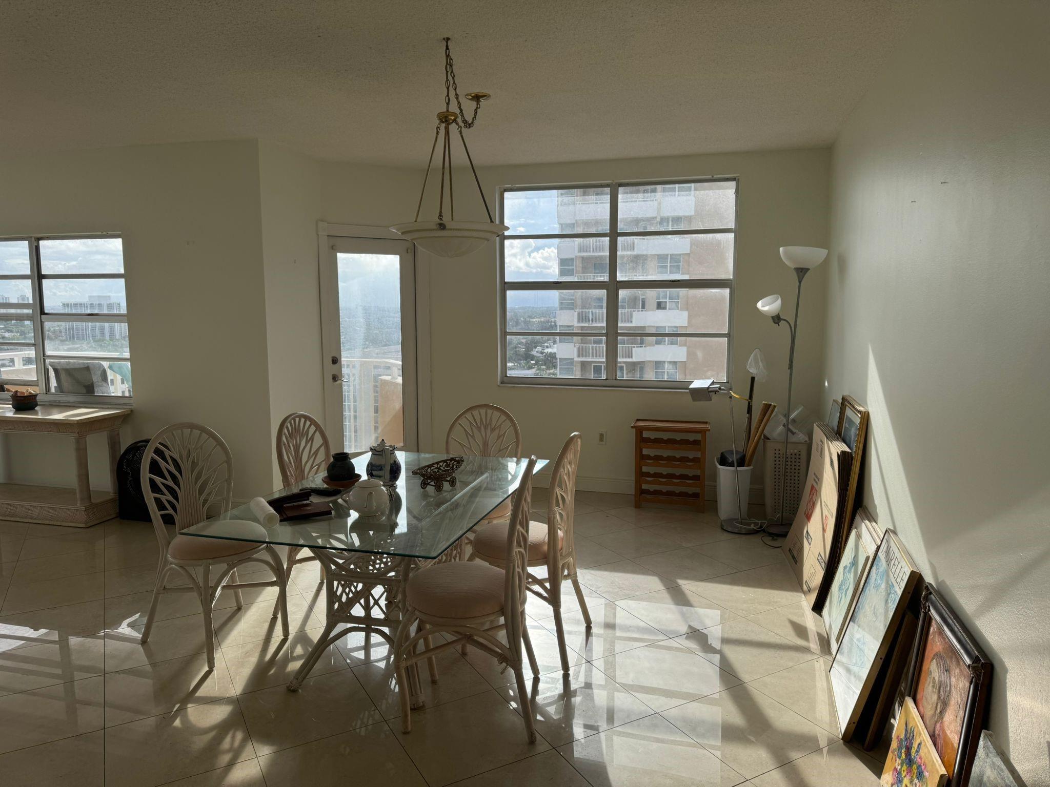 The Hemispheres - Residential