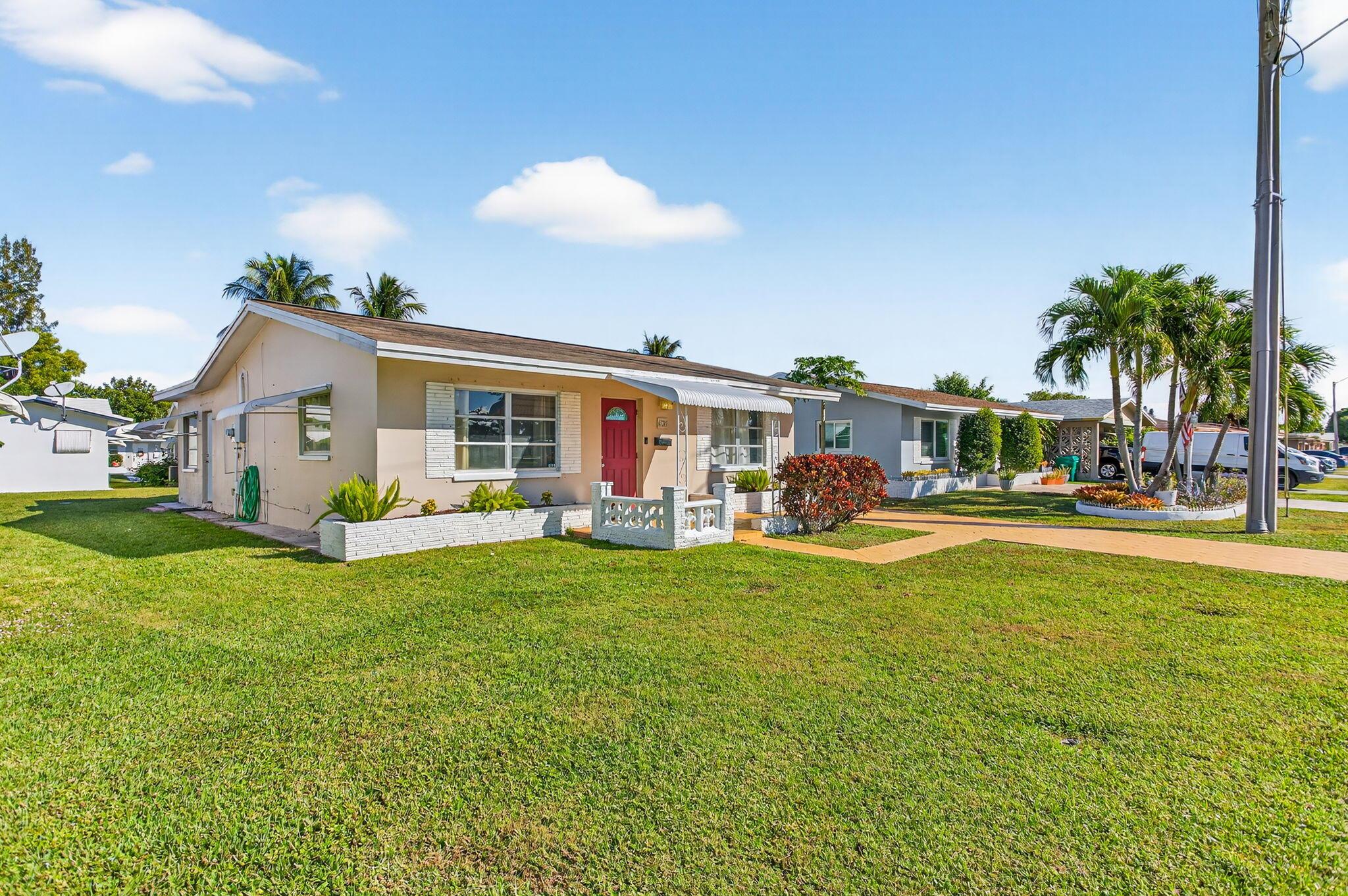MAINLANDS OF TAMARAC LAKE - Residential