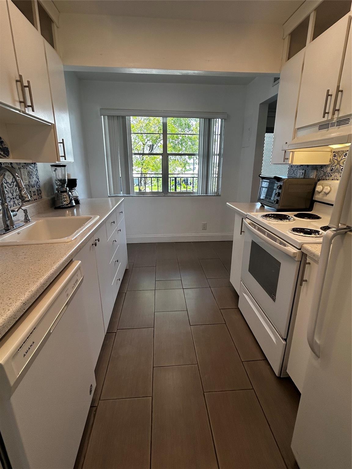 Fairways of Tamarac - Residential
