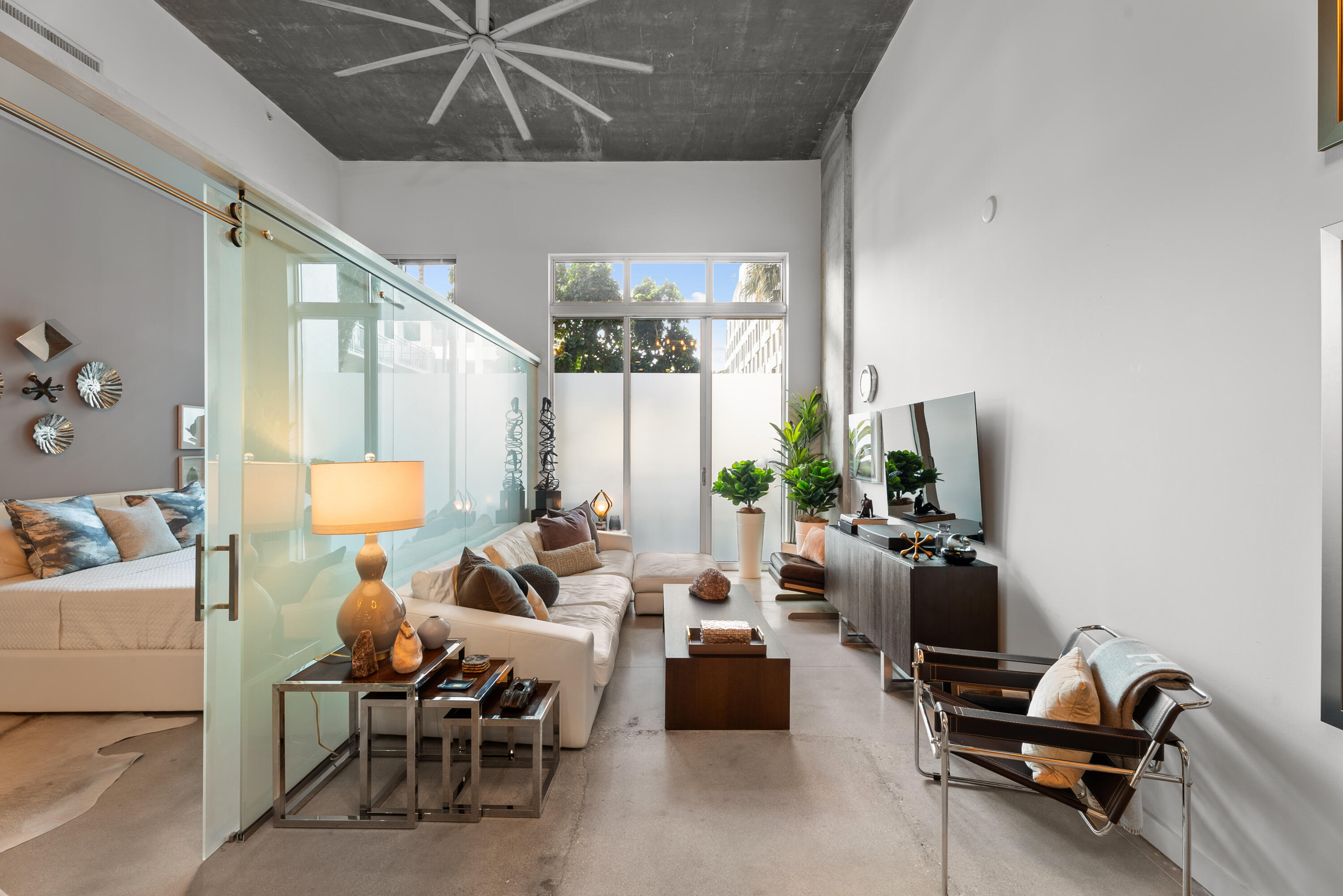 300 S Australian Avenue 103