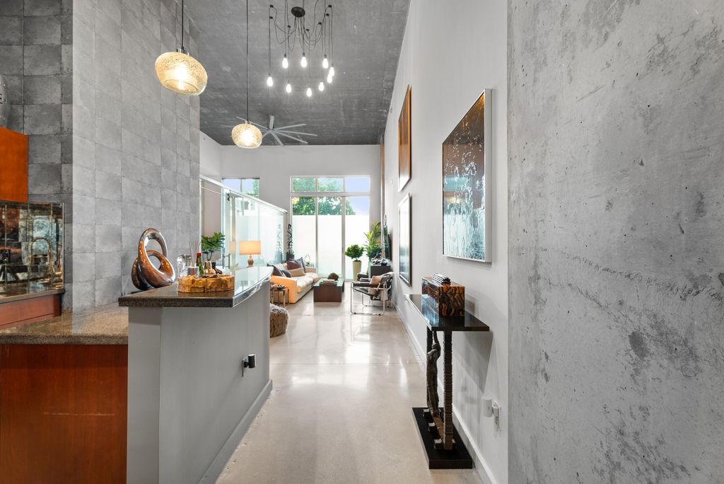 Photo of 300 S Australian Avenue #103, West Palm Beach, FL 33401 (MLS # B26015933)