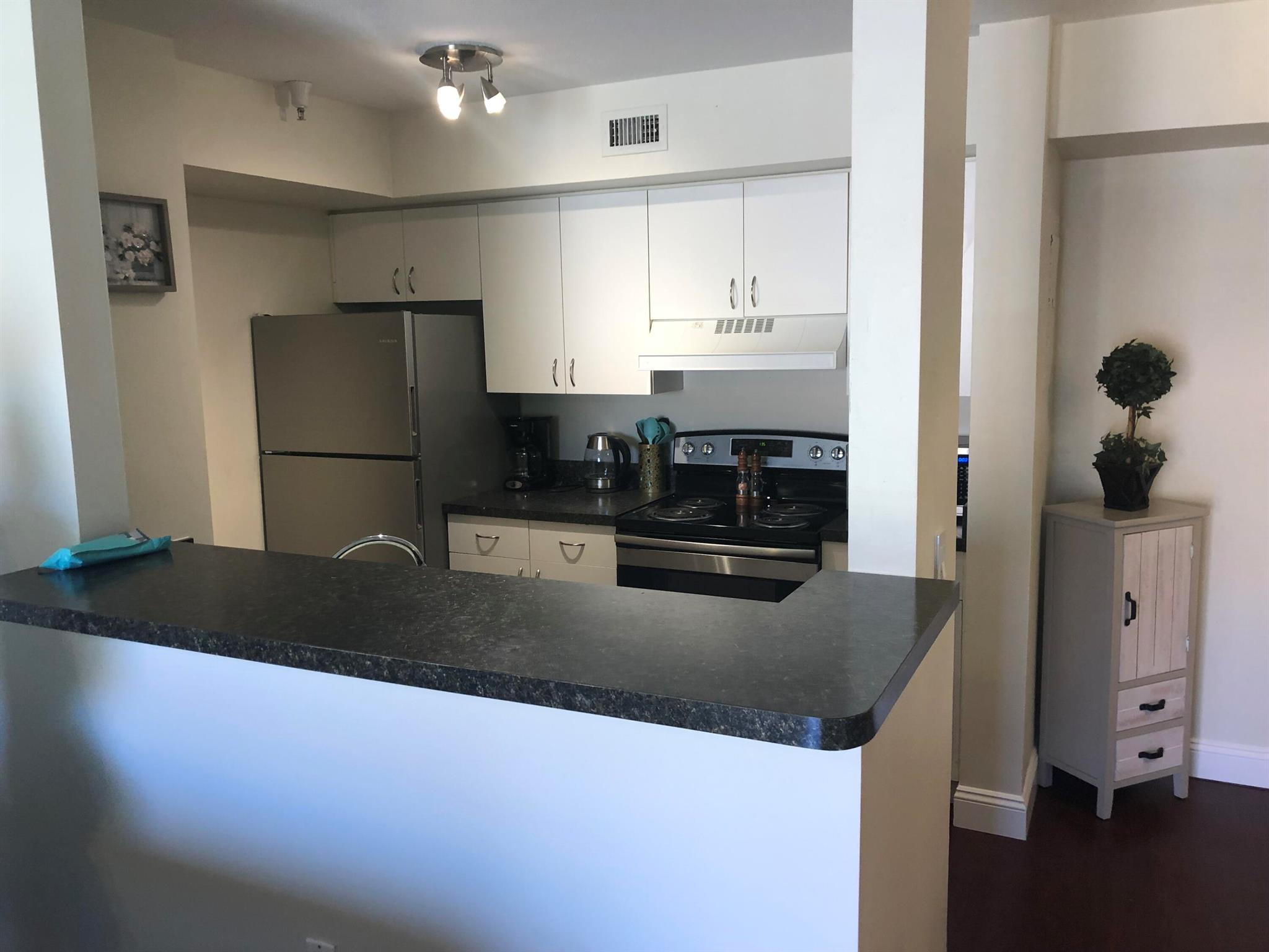 117 Yacht Club Way 306