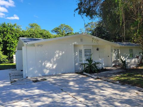 Florida Daily Rental AirBnB Single Family Home Investment Properties For Sale 4416 Areca Palm Drive Fort Pierce FL 34982