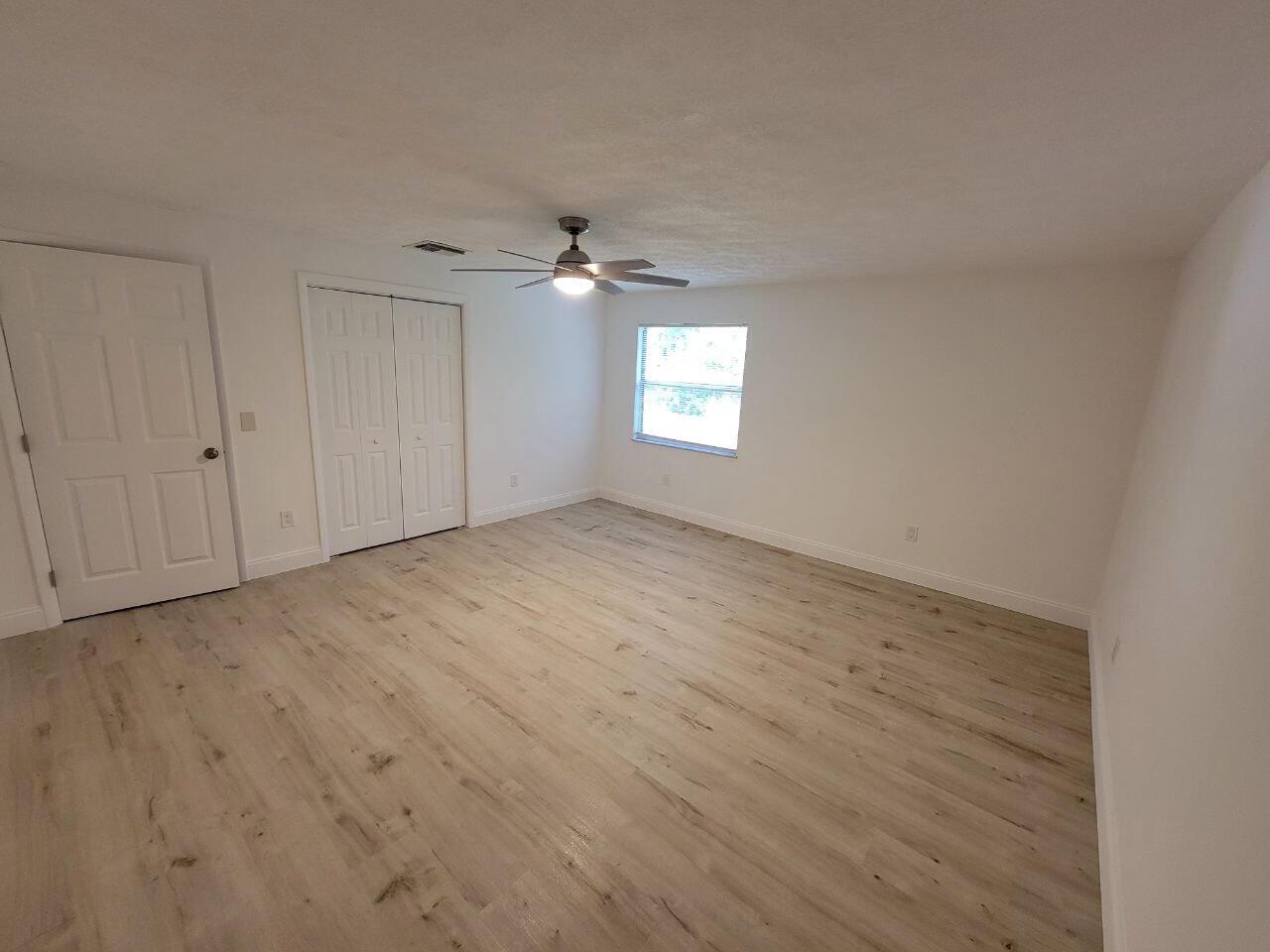 CARDINAL GLADES - Residential